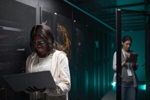 Qu’est-ce qu’une dataroom sécurisée _ Définition, usages et solution souveraine_